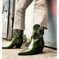 Les bottes santiags femme Mariel modele Green, portées par notre mannequin